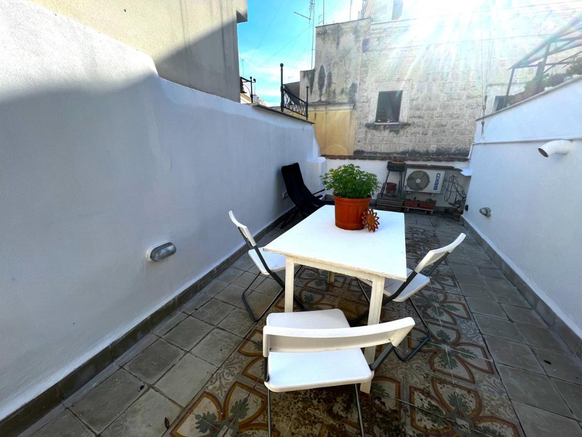Palazzo Barone,Nel Cuore Del Borgo Antico. Apartment Bari Exterior photo